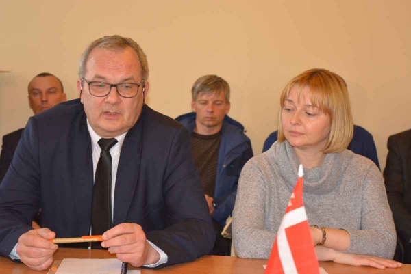 Депутати підтримують позиції голови облради в питанні легалізації переміщення товарів через польсько-український кордон (відео)