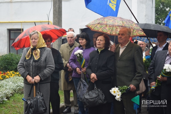 В Луцьку вшанували загиблих жертв розстрілу в’язнів Луцької тюрми