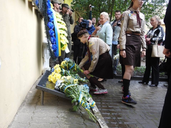 Волиняни вшанували пам’ять жертв розстрілу Луцької тюрми