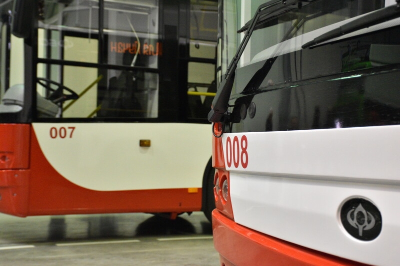 Вулицями Луцька курсуватимуть вже десять нових тролейбусів