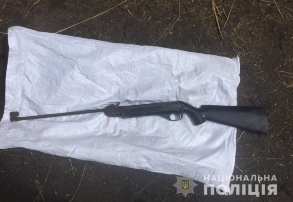 Амфетамін та зброя: Любомльські поліцейські провели результативні обшуки