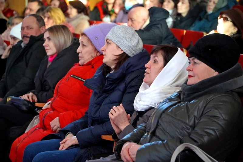 У Володимирі відбувся 10-й ювілейний концерт «Три празники в гості»