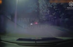 (Українська) Поліцейська операція в Луцьку: затримано нетверезу водійку BMW