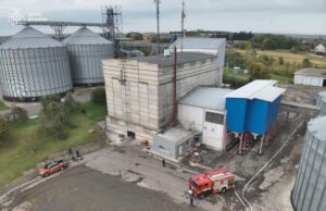 (Українська) Волинські рятувальники провели навчання щодо гасіння  пожеж на зернових об’єктах