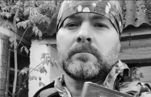 (Українська) Нововолинська громада прощається з загиблим Героєм Вʼячеславом Желясковим
