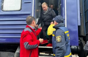Евакуаційний потяг із Донеччини прибув на Волинь