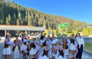 (Українська) Ансамбль «Дзвіночок» з Ковеля здобув Гран-прі на фестивалі в Буковелі