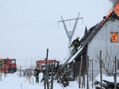 Луцькі пожежники врятували житловий будинок від вогню у Боратині