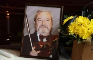 У Луцьку попрощалися з музикантом Товієм Рівцем