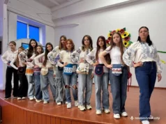 Учні Нововолинського ліцею презентували вироби з текстилю