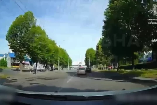 У Луцьку патрульні оштрафували водія маршрутки за порушення ПДР