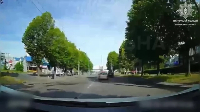 У Луцьку патрульні оштрафували водія маршрутки за порушення ПДР