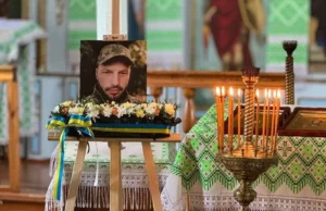 У Нововолинській громаді попрощалися із Захисником Обабком