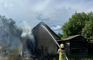 У Бодячеві вогонь із багаття перекинувся на господарську споруду У Бодячеві вогонь із багаття перекинувся на господарську споруду