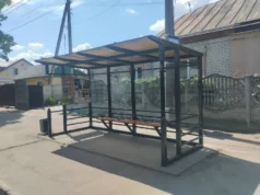 У Луцькій громаді оновили скляні павільйони зупинок У Луцькій громаді оновили скляні павільйони зупинок