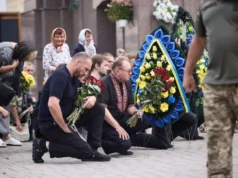 У Луцьку попрощалися з Дмитром Лавренчуком та Олександром Горбачем