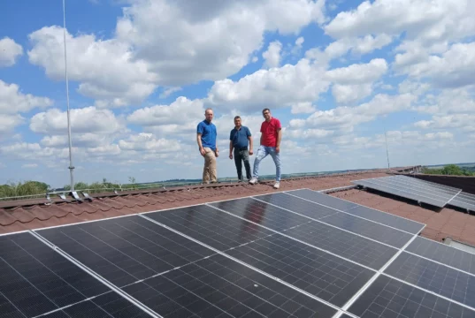 У Горохівській лікарні запрацювала гібридна сонячна електростанція
