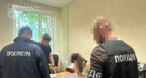 На Волині екскерівниці дорожнього держпідприємства повідомили про підозру у розтраті понад 2 млн грн