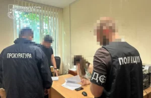 На Волині екскерівниці дорожнього держпідприємства повідомили про підозру у розтраті понад 2 млн грн