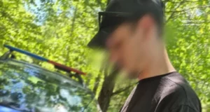 Поблизу Луцька патрульні виявили в чоловіка згорток із ймовірними наркотиками