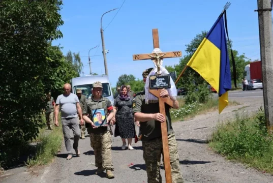 У Княгининку попрощалися з полеглим військовим Юрієм Клевцем