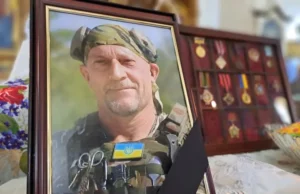 Ковельська громада попрощалася із захисником Валентином Ліпичем