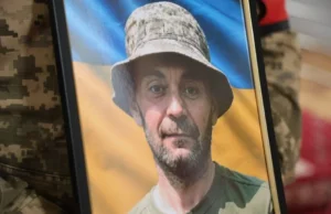 У Луцьку попрощалися із загиблим військовим Валерієм Ткачуком