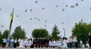 У Нововолинську вшанували пам’ять загиблих дітей війни