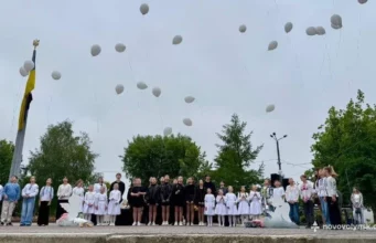 У Нововолинську вшанували пам’ять загиблих дітей війни
