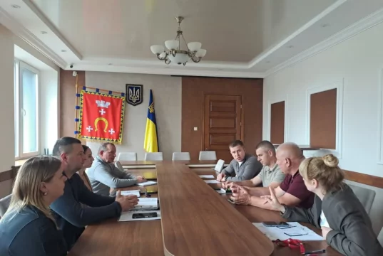У Ковельській громаді продовжують боротися з борщівником