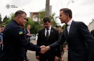 У Шевченківському районі Києва Даник і Рюте оглянули наслідки ударів РФ