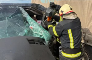 У Камінь-Каширську рятувальники деблокували потерпілого з авто