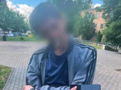 У Луцьку патрульні зупинили чоловіка з ймовірним наркотиком