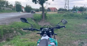 У Луцьку мотопатруль зупинив 13-річного водія мотоцикла без номерів