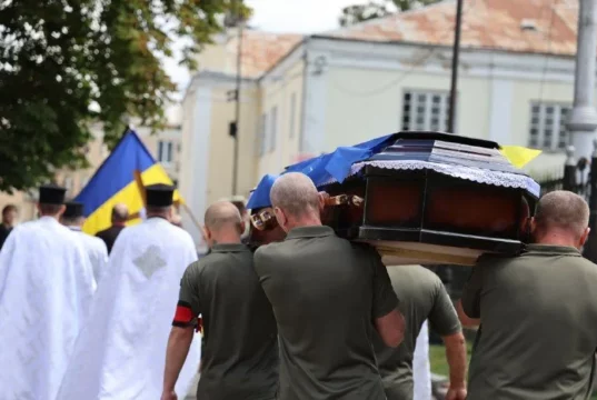 У Луцьку попрощалися з воїнами Костянтином Шевчуком та Едуардом Гуріним