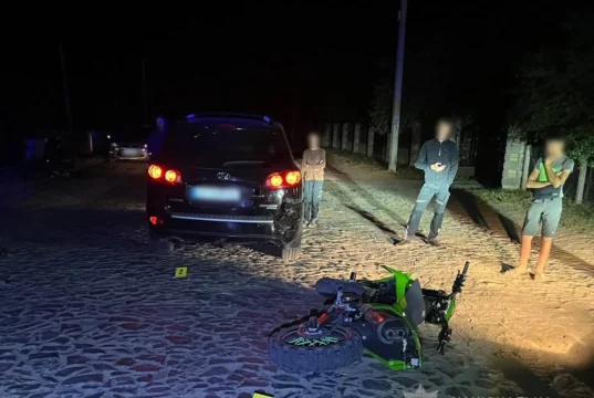 У селі Карпилівка загинула людина внаслідок ДТП