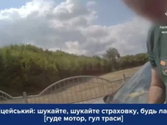 У Луцьку затримали водія Skoda, який напав на патрульного У Луцьку затримали водія Skoda, який напав на патрульного