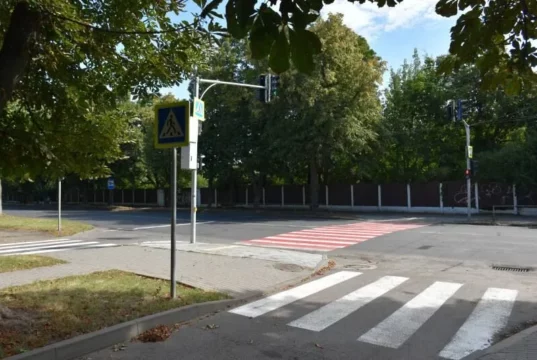 Через скарги до АМКУ нанесення дорожньої розмітки стартувало лише в липні
