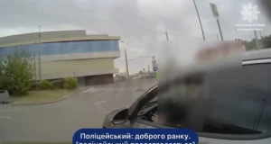 Чоловік дозволив 10-річній дитині керувати авто та отримав адмінпротокол