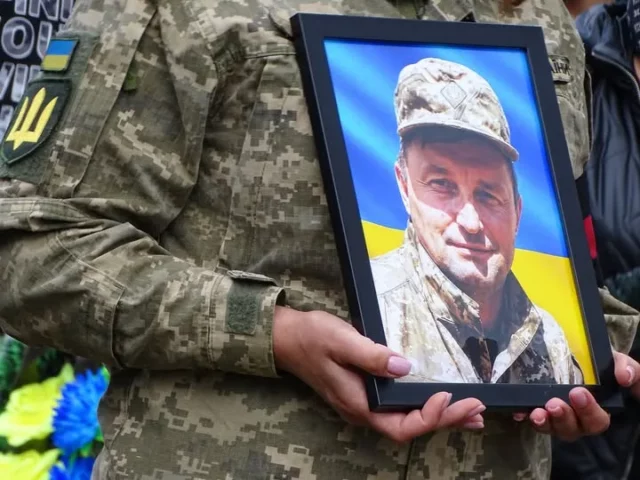 Турійщина попрощалася із сержантом Валерієм Кікавським
