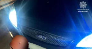 Поблизу Луцька у водія Ford виявили ймовірну наркотичну речовину