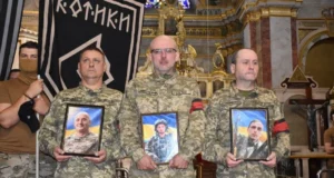 У Луцьку в соборі Святої Трійці попрощалися з трьома воїнами