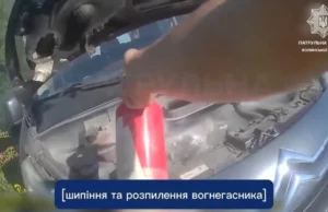 У Ковелі патрульні загасили займання в автомобілі
