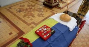 У Луцьку попрощалися із загиблим на Донеччині Володимиром Клименком