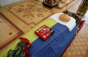 У Луцьку попрощалися із загиблим на Донеччині Володимиром Клименком