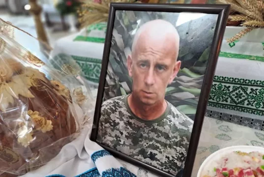 Ковельська громада попрощалася із молодшим сержантом Валентином Колочуном
