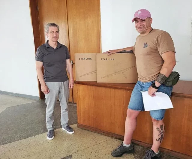 image Ковельська громада передала Starlink та дрони для військових підрозділів