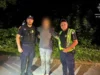 (Українська) У Луцьку патрульні Вілівчук і Скоп знайшли рибалку, який заблукав у хащах У Луцьку патрульні Вілівчук і Скоп знайшли рибалку, який заблукав у хащах