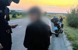 На трасі Н-22 зупинили мотоцикл, що перебував у міжнародному розшуку На трасі Н-22 зупинили мотоцикл, що перебував у міжнародному розшуку