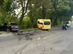 У Луцьку зіткнулися Mercedes-Benz Sprinter та Audi Q7: є травмовані У Луцьку зіткнулися Mercedes-Benz Sprinter та Audi Q7: є травмовані